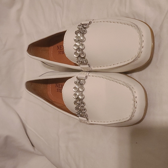 White Loafer with Jewel strap - Picture 4 of 4